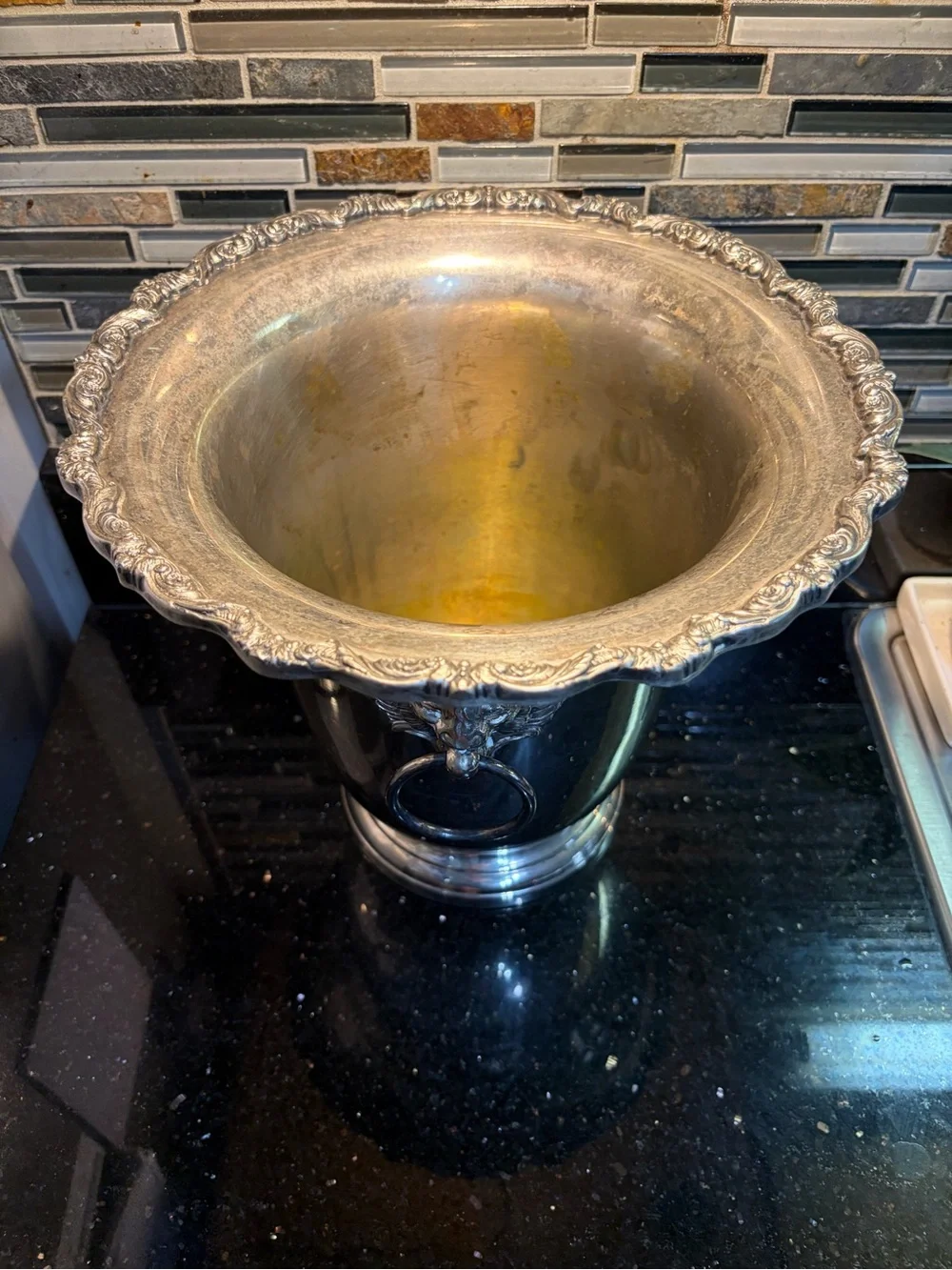 Vintage Sheridan Silverplated Lion Head Ice Bucket with Ring Handles